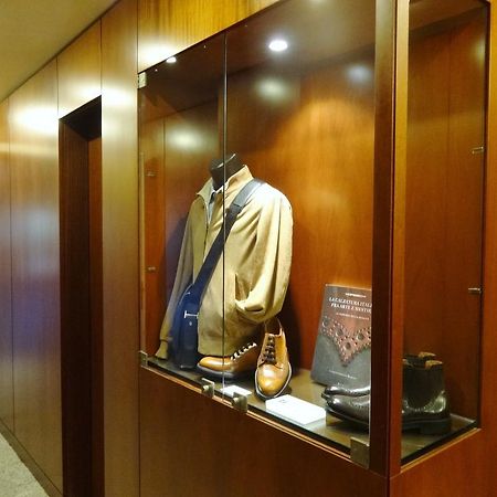 Hotel Excelsior Magenta Bagian luar foto