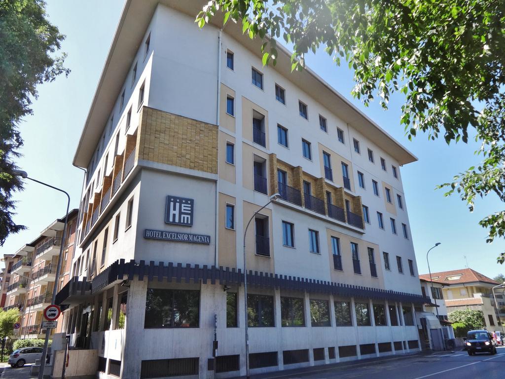 Hotel Excelsior Magenta Bagian luar foto